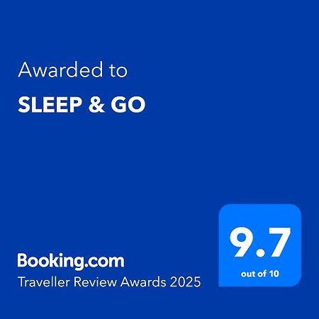 Sleep & Go Lägenhet Surčin Exteriör bild